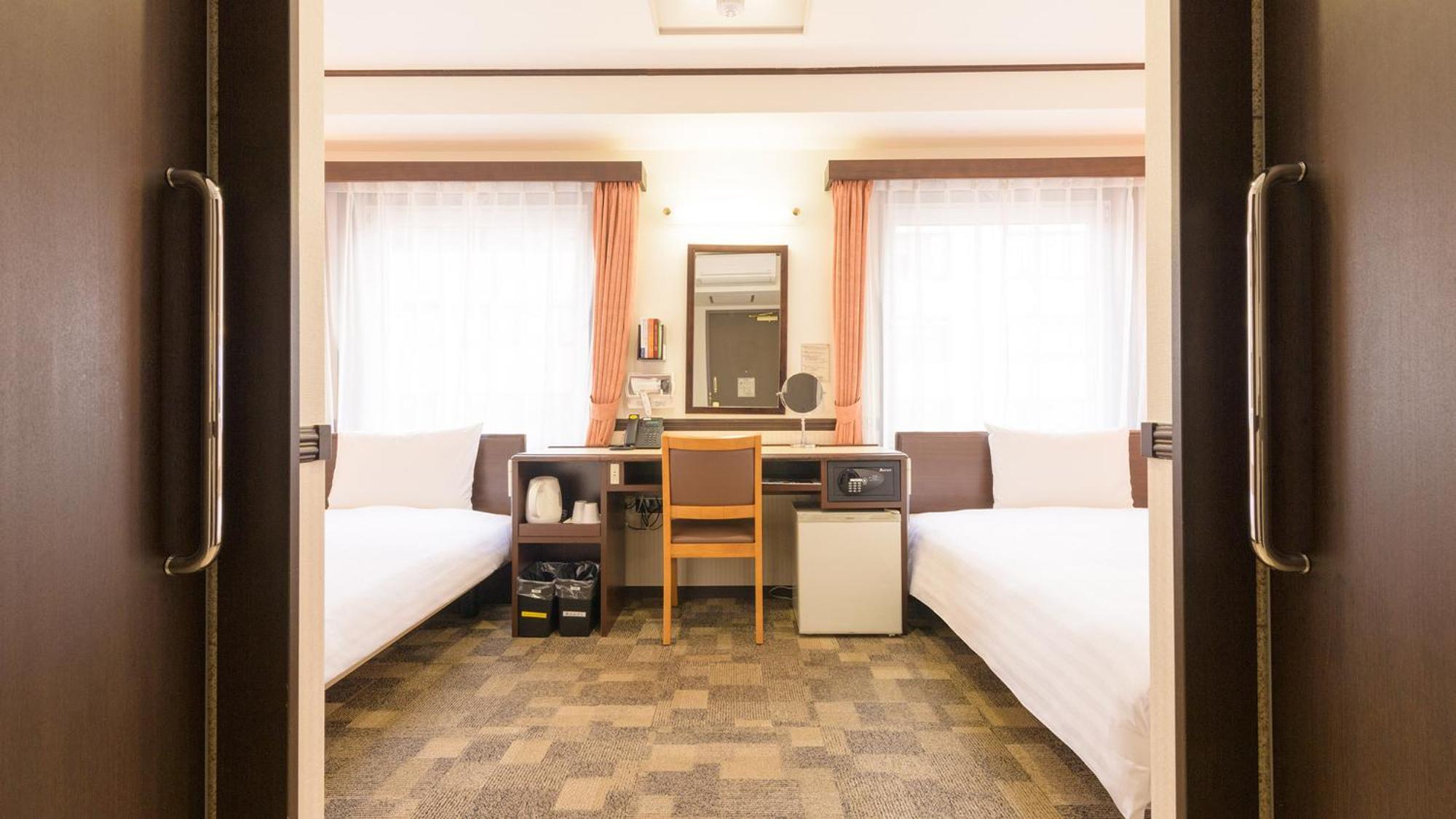 Toyoko Inn Hikone Eki Higashi Guchi Exterior foto