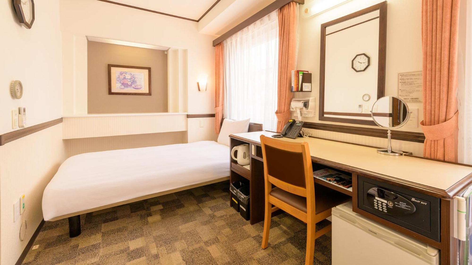 Toyoko Inn Hikone Eki Higashi Guchi Habitación foto