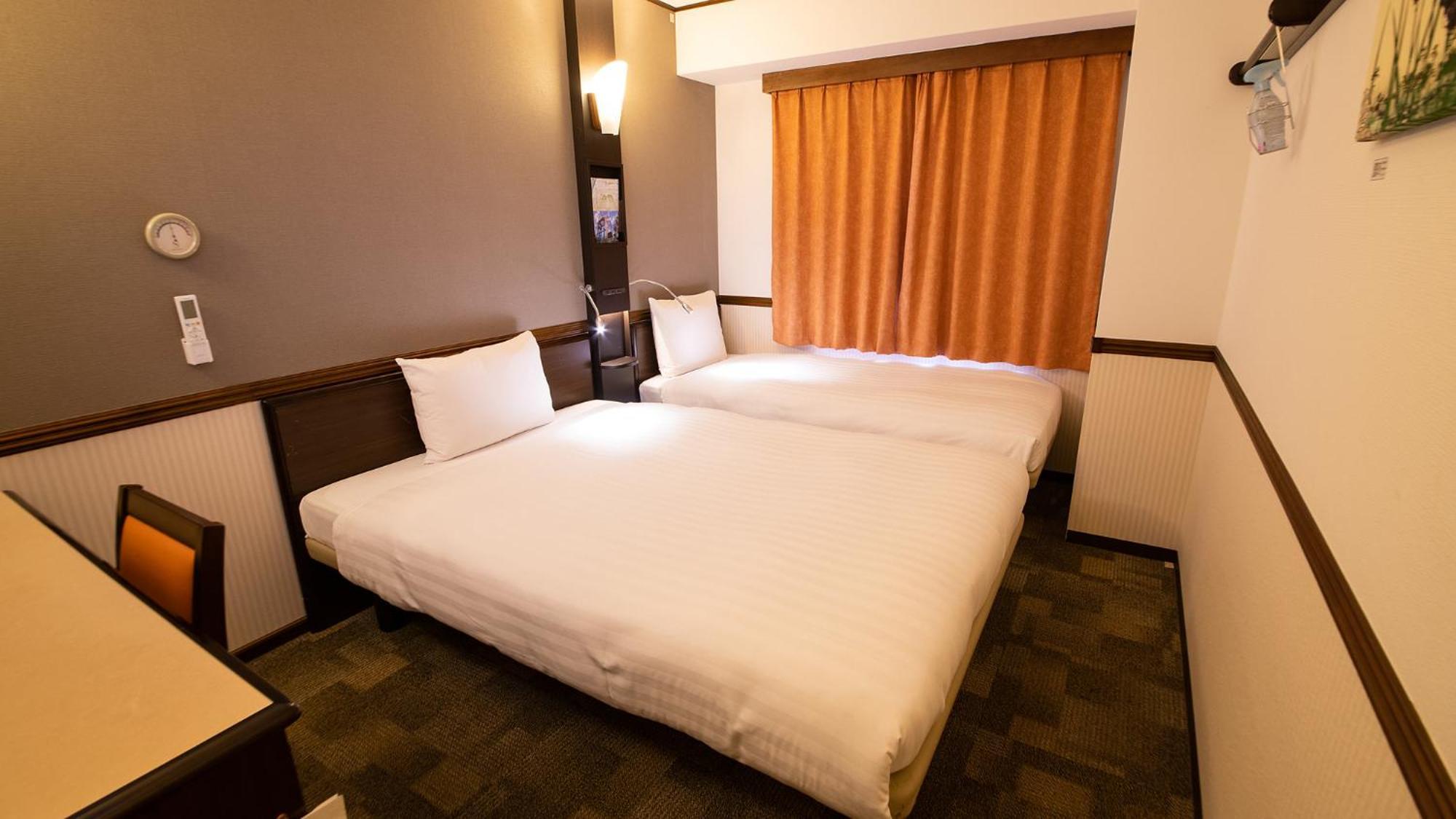 Toyoko Inn Hikone Eki Higashi Guchi Habitación foto
